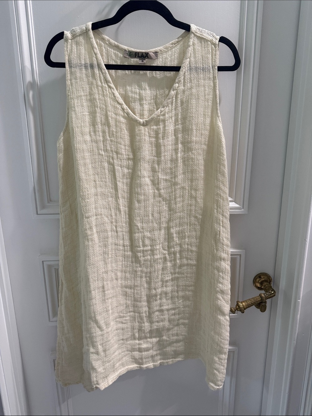 NWOT Flax Cream Sleeveless V-Neck Gauze Tunic - Small (244)